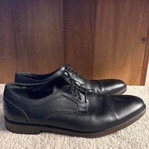 Giorgio Brutini Men's Black Oxfords